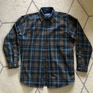 NWOT Pendleton 100% Wool Plaid Shirt - M